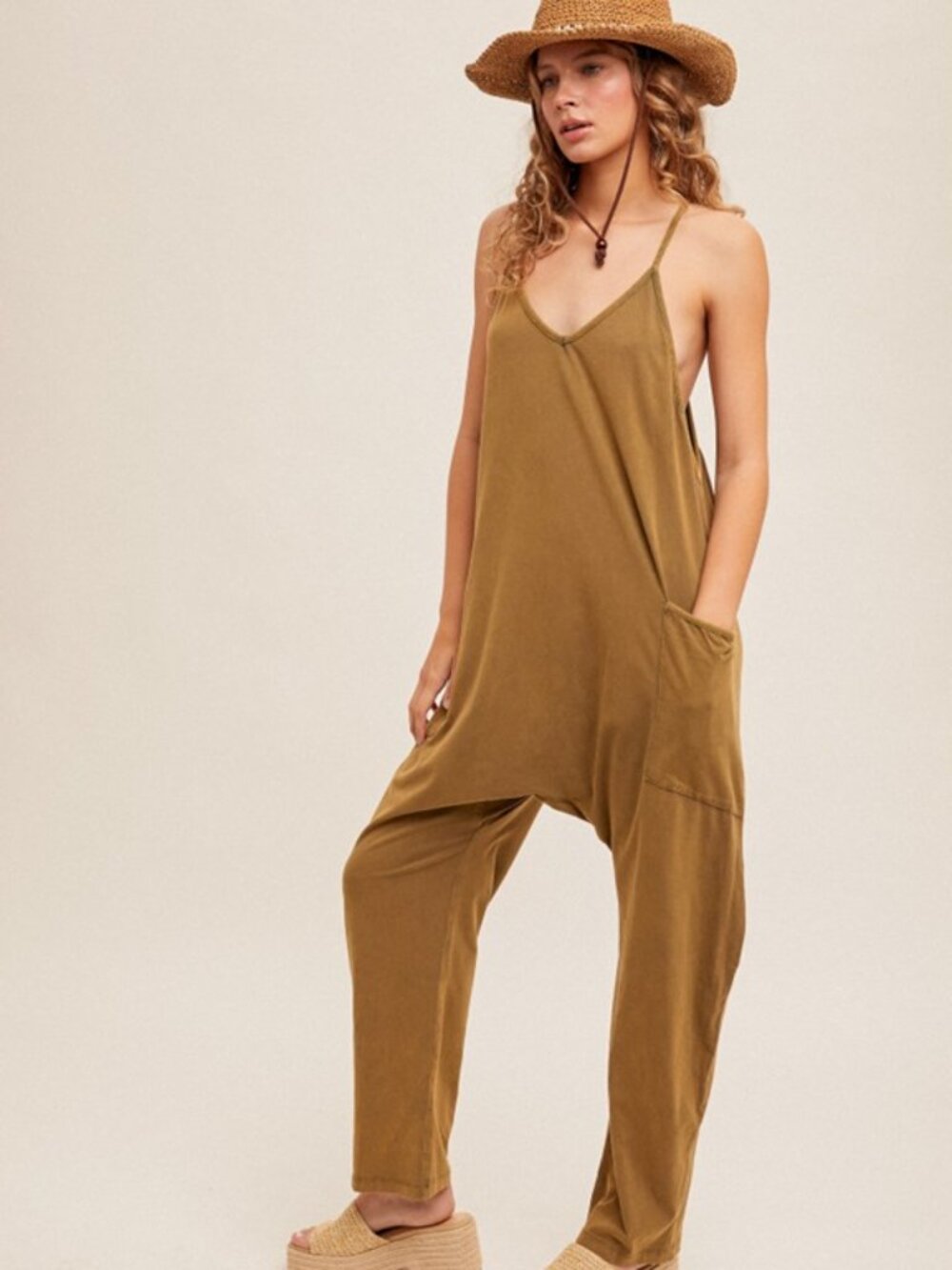 NWT Boutique: Hem & Thread Snow Washed Oversized V-Neck Jumpsuit in Moss Green - Picture 6 of 6